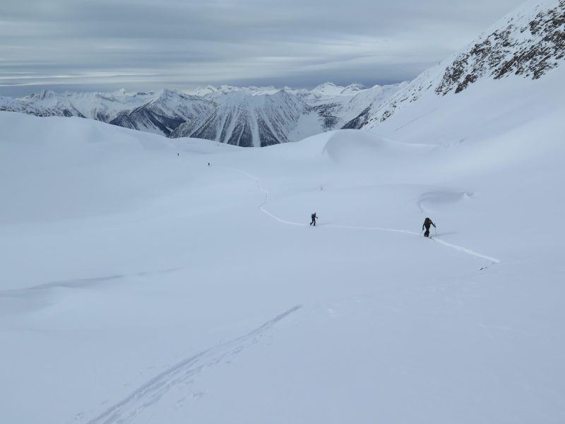 off-grid-adventures-backcountry-skiing-IMG_9231-2000px-c82
