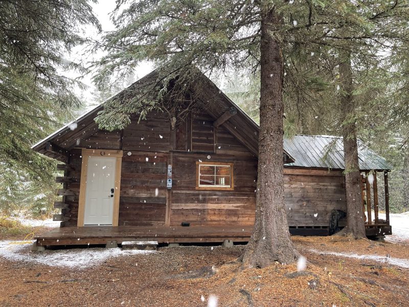 off-grid-adventures-gray-creek-pass-cabin-IMG_8114-2000px-c82